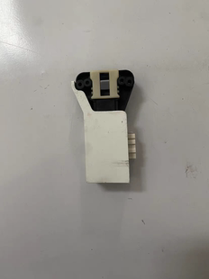 适用三星滚筒洗衣机门锁门勾DC63-00967A已测试各种型号
