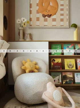 现代简约样板间儿童房女孩房毛绒公仔花器花艺儿童绘本软装组合
