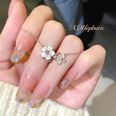 A.DHepburn樱花锁骨链送女友轻奢
