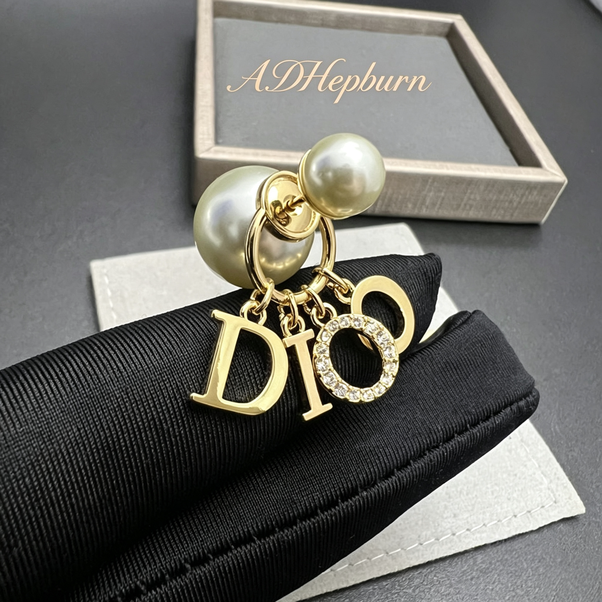 A.DHepburn金色流苏珍珠耳钉轻奢