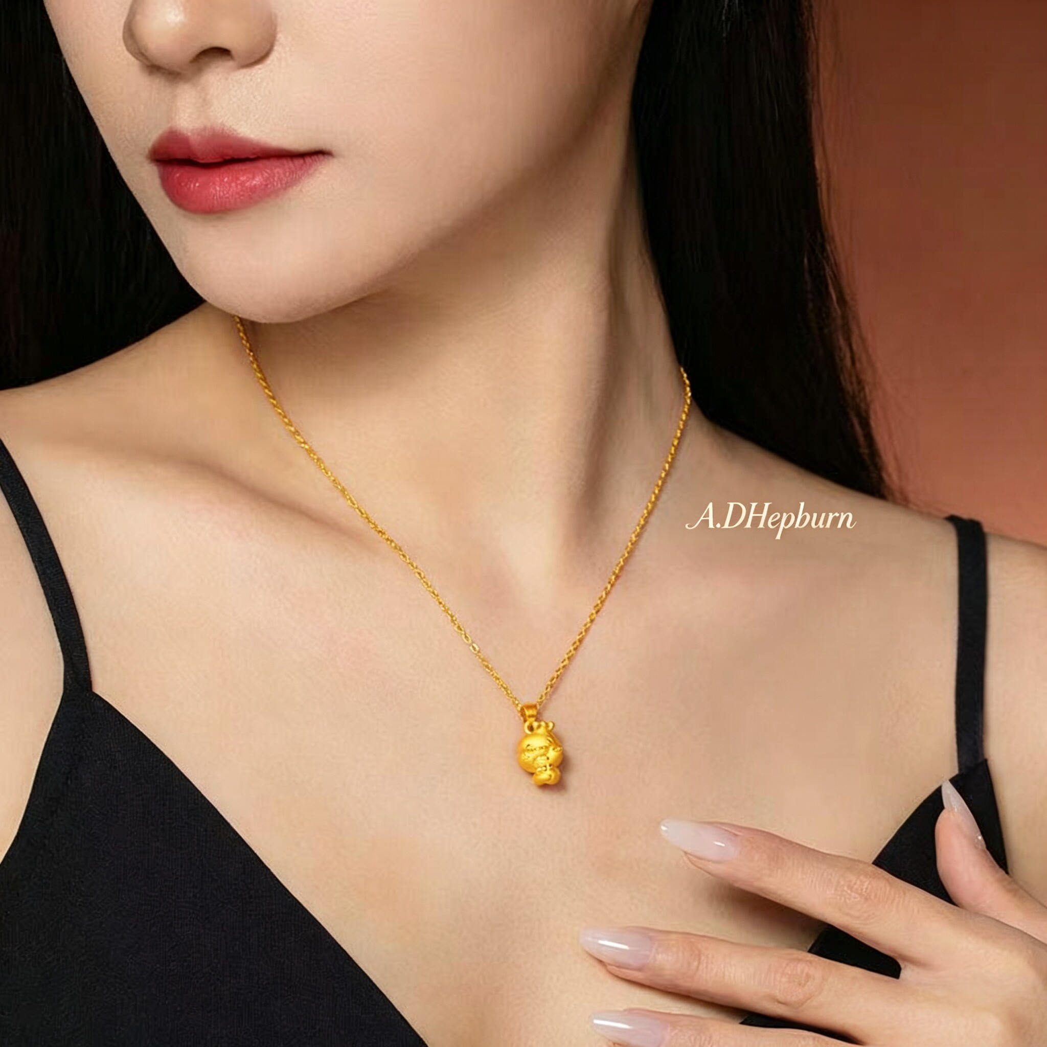 A.DHepburn十二生肖吊坠项链