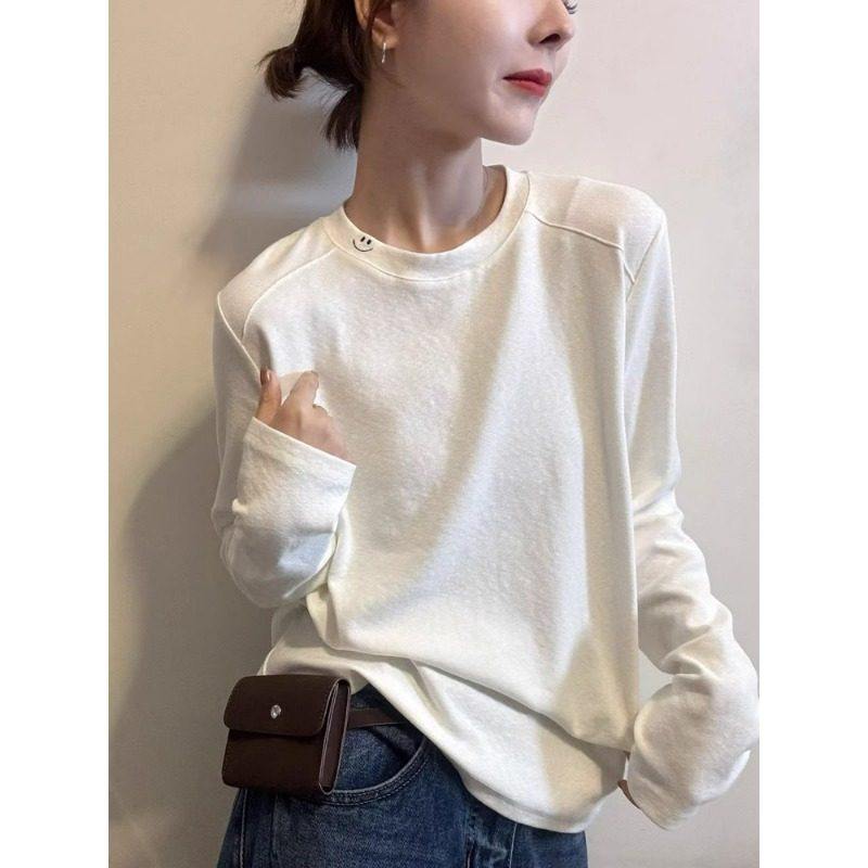 通勤风笑脸刺绣白色长袖T恤女2026春新款圆领内搭外穿打底衫爆款