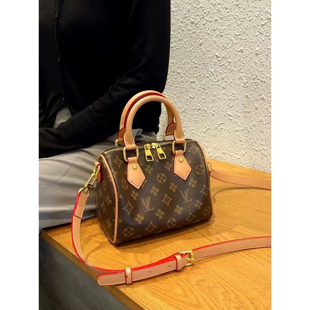 适配香港LV驴家仿奢侈品女包中古枕头包波士顿真皮女包手提斜挎包