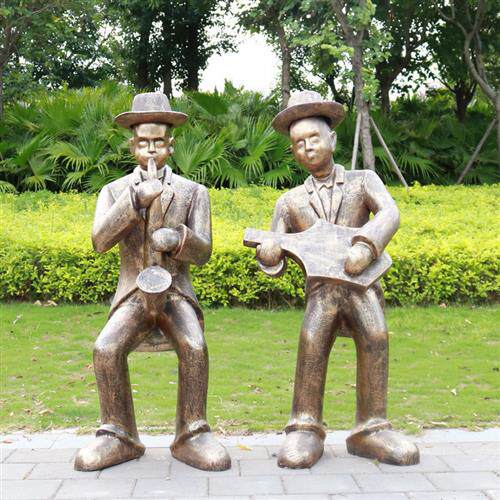 仿铜音乐人摆件户外校园公园步行街商场景观装玻璃钢植草人物雕塑