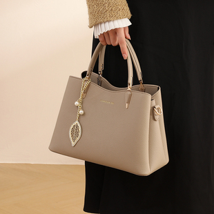 包包女包新款轻奢妈妈包女士夏季通勤斜挎包大气手提包女生日礼物