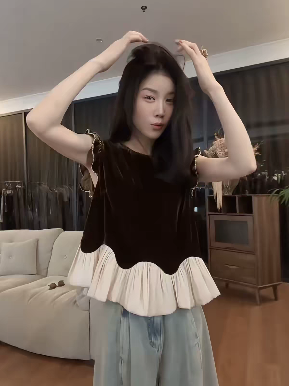法式小飞袖丝绒拼接何叶边t恤女夏装2026新款设计感小衫气质上衣