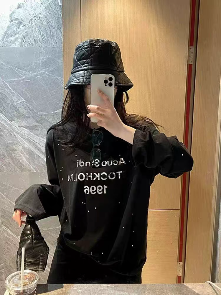 2026春秋新款重工烫钻英文字母休闲慵懒长袖宽松T恤时尚打底衫潮