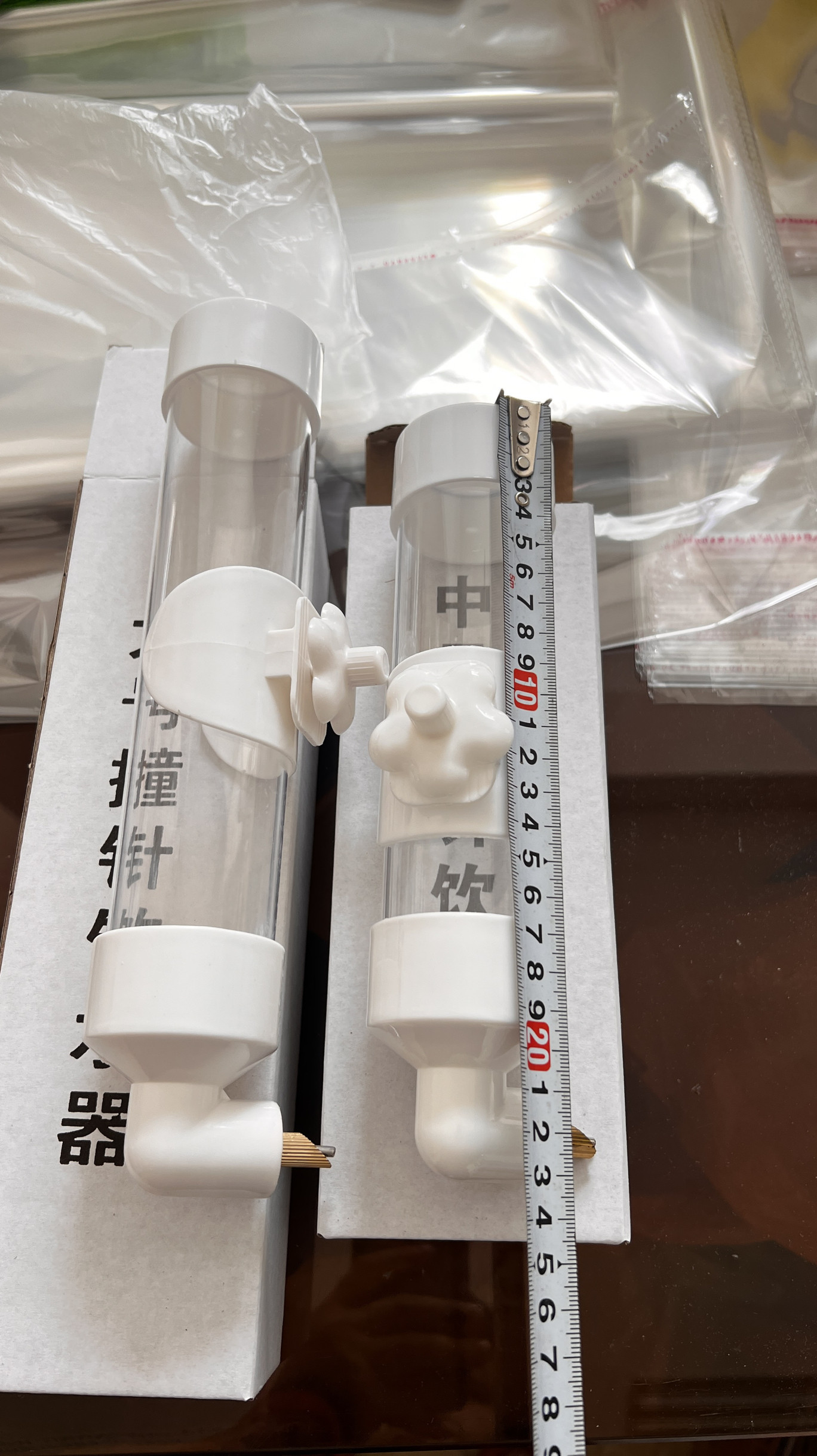 鹦鹉饮水器玄凤喝水鸟笼用品大全鸟用撞针水壶自动喂水器玄凤