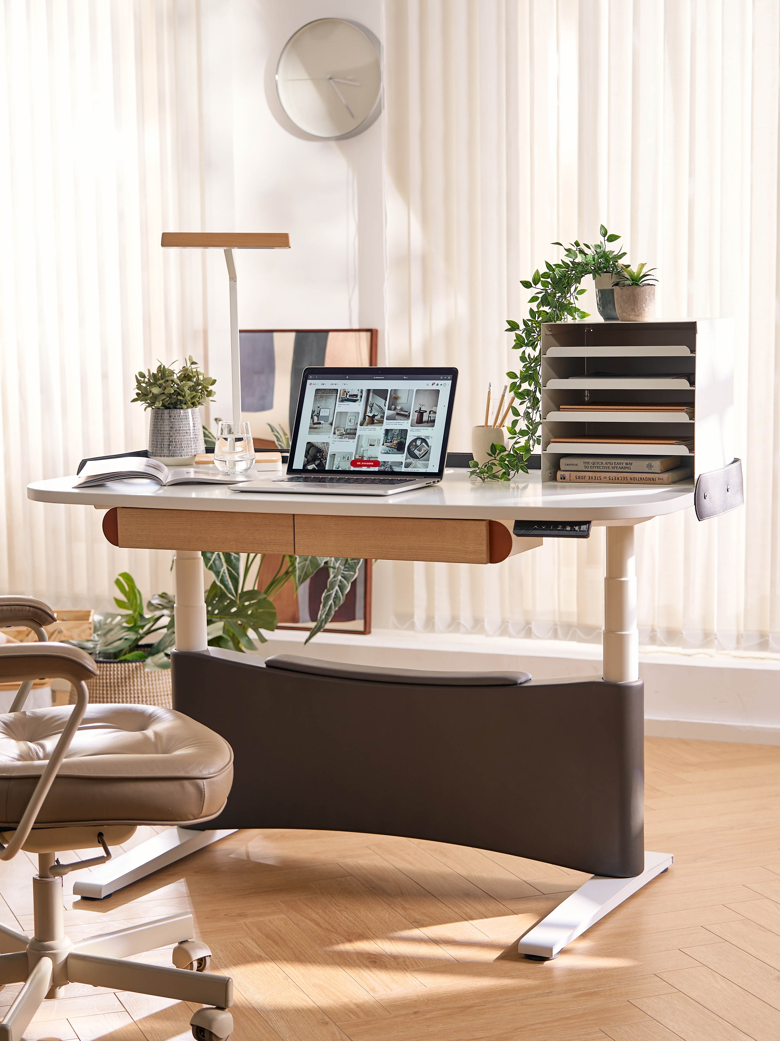 吱物chill松弛电动升降桌智能电竞电脑桌书桌桌腿翘脚儿童学习桌