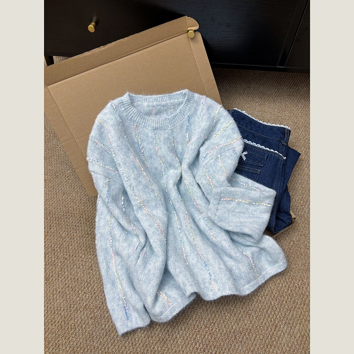 星空兰设计感织带镶嵌圆领长袖毛衣清新减龄宽松叠穿针织衫上衣女