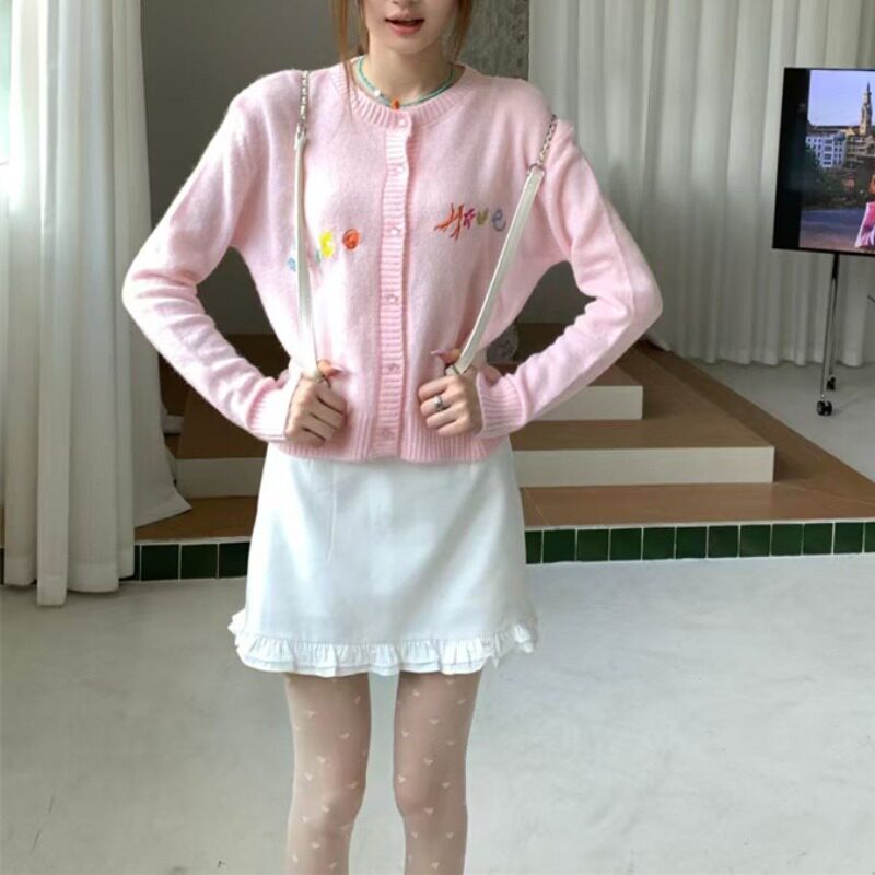 马海毛短款针织开衫外套女2026新款时尚刺绣毛衣巨好看早秋穿搭
