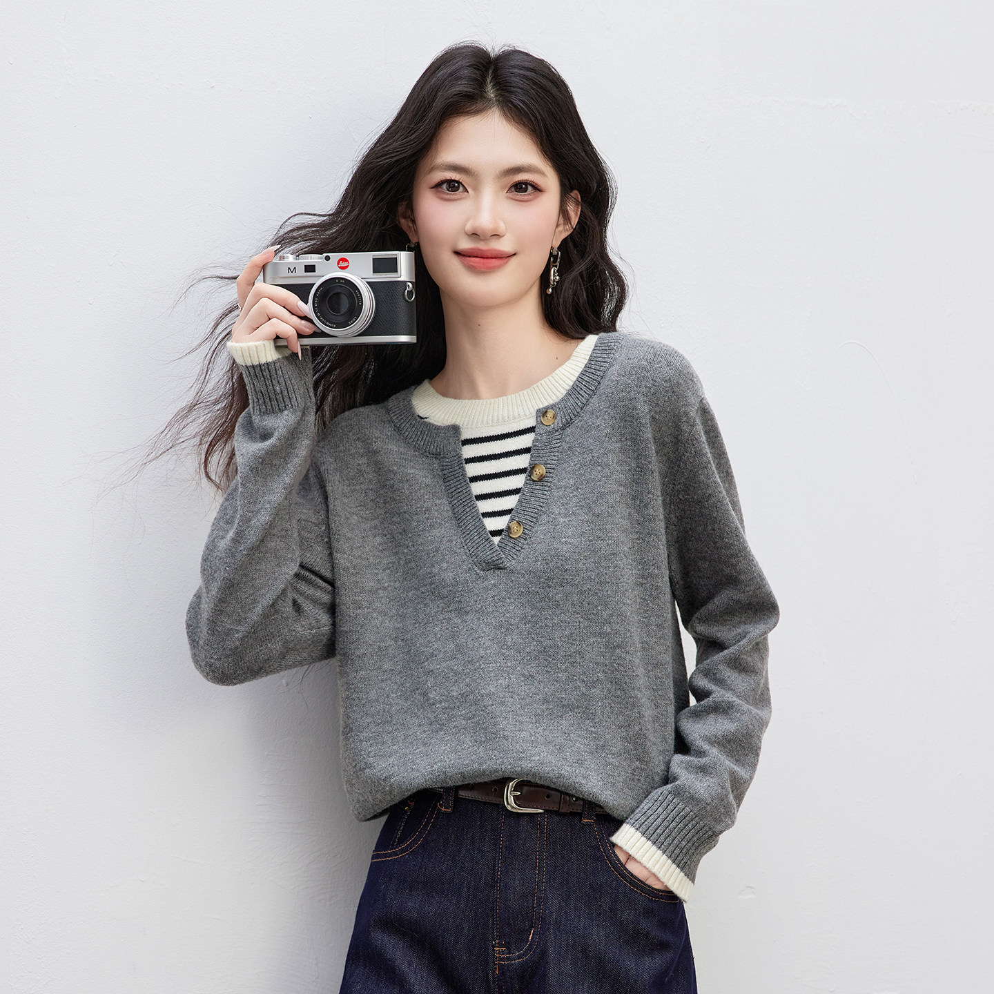 ~假两件条纹拼接灰色毛衣女2026秋季慵懒松弛感针织套头衫