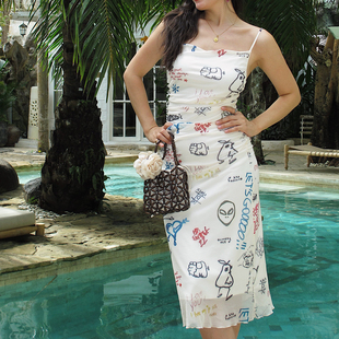 性感收腰中长裙 趣味涂鸦印花吊带连衣裙女网纱修身 ooh itch痒痒