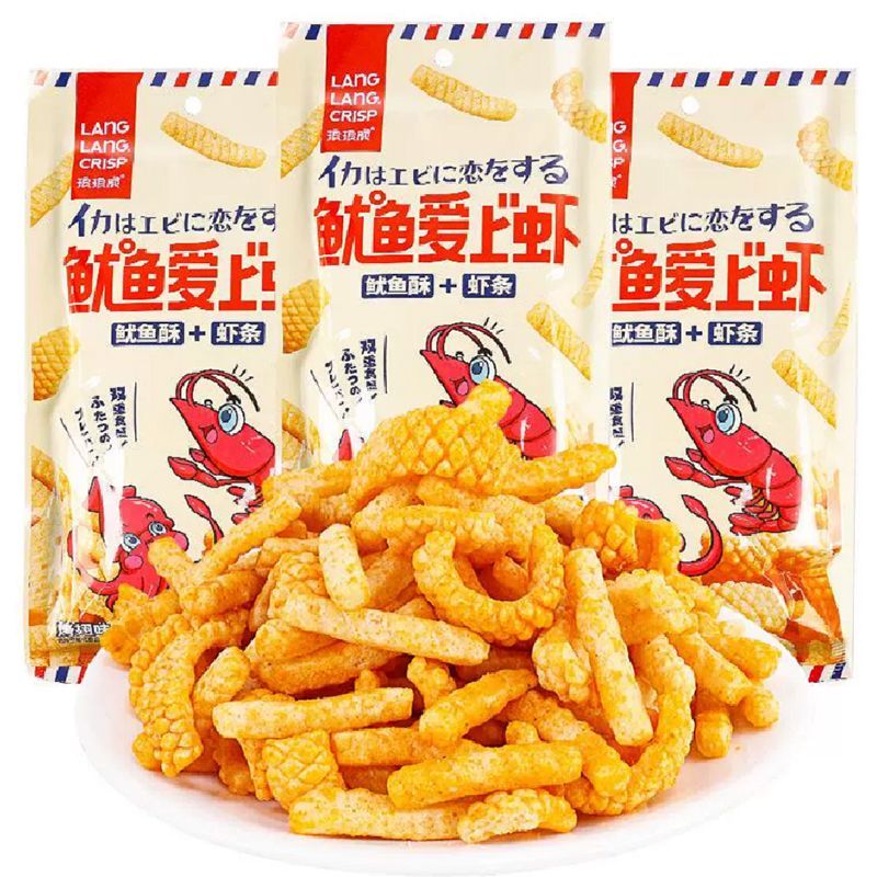 鱿鱼爱上虾网红虾条32g大包装解休闲耐吃儿童零食大礼包一整箱