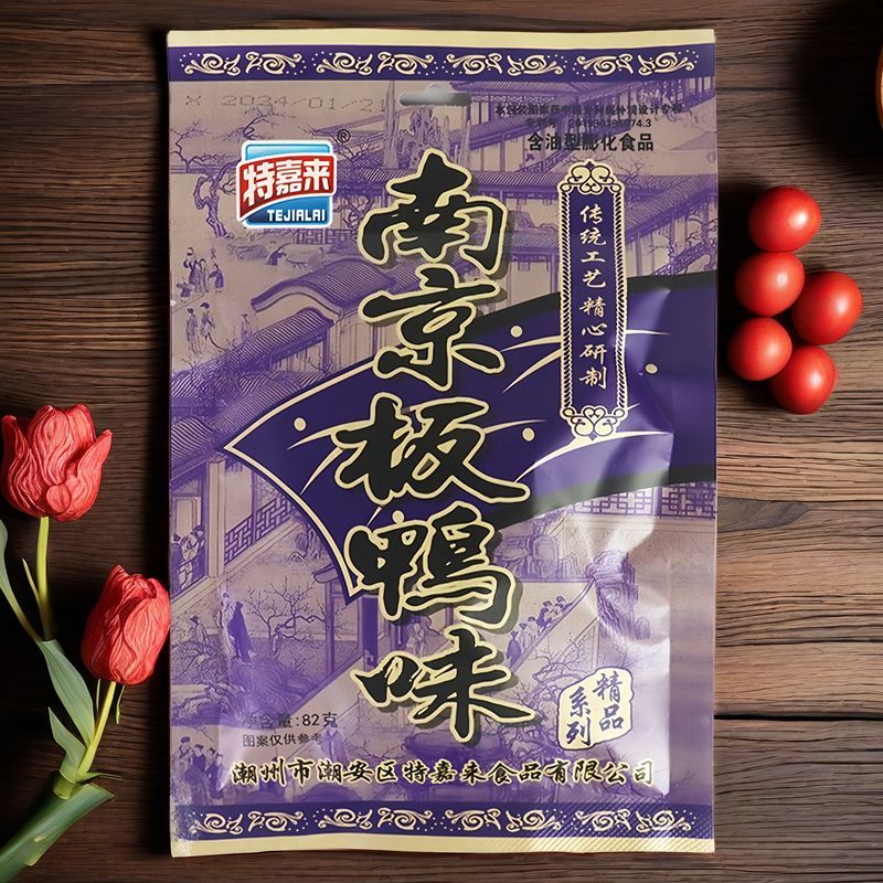 南京板鸭特嘉来82g大袋麻辣香辣味儿时回忆怀旧老式零食膨化小吃
