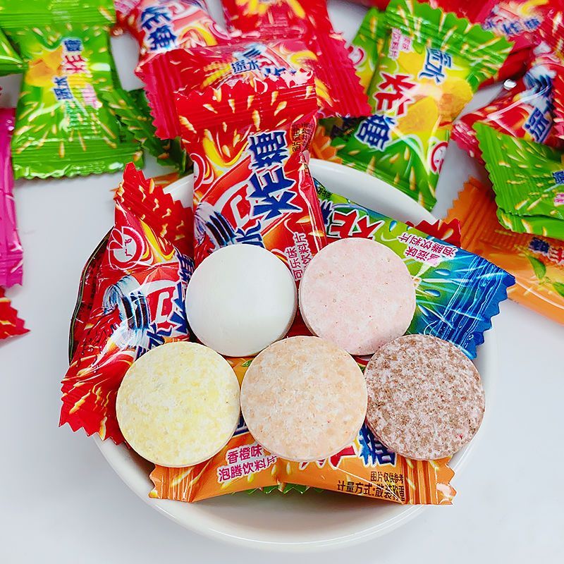 深水炸糖弹泡水汽水泡腾饮料片爆炸果汽糖玩具糖深水炸糖童年零食