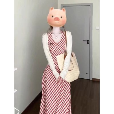 小个子复古格纹显瘦设计感连衣裙高级感挂脖裙绝美海边度假套装女