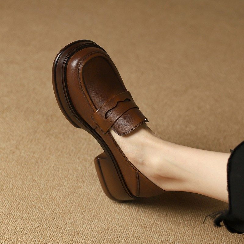 2023春新款真皮厚底圆头复古小皮鞋女粗跟松糕底英伦擦色懒人单鞋,女鞋,深口单鞋,淘宝优惠券,粉丝福利购,淘宝优惠卷