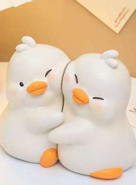 贴贴鸭可爱止怒桌面摆件书立多功能玄关治愈办公桌桌面装饰工艺品