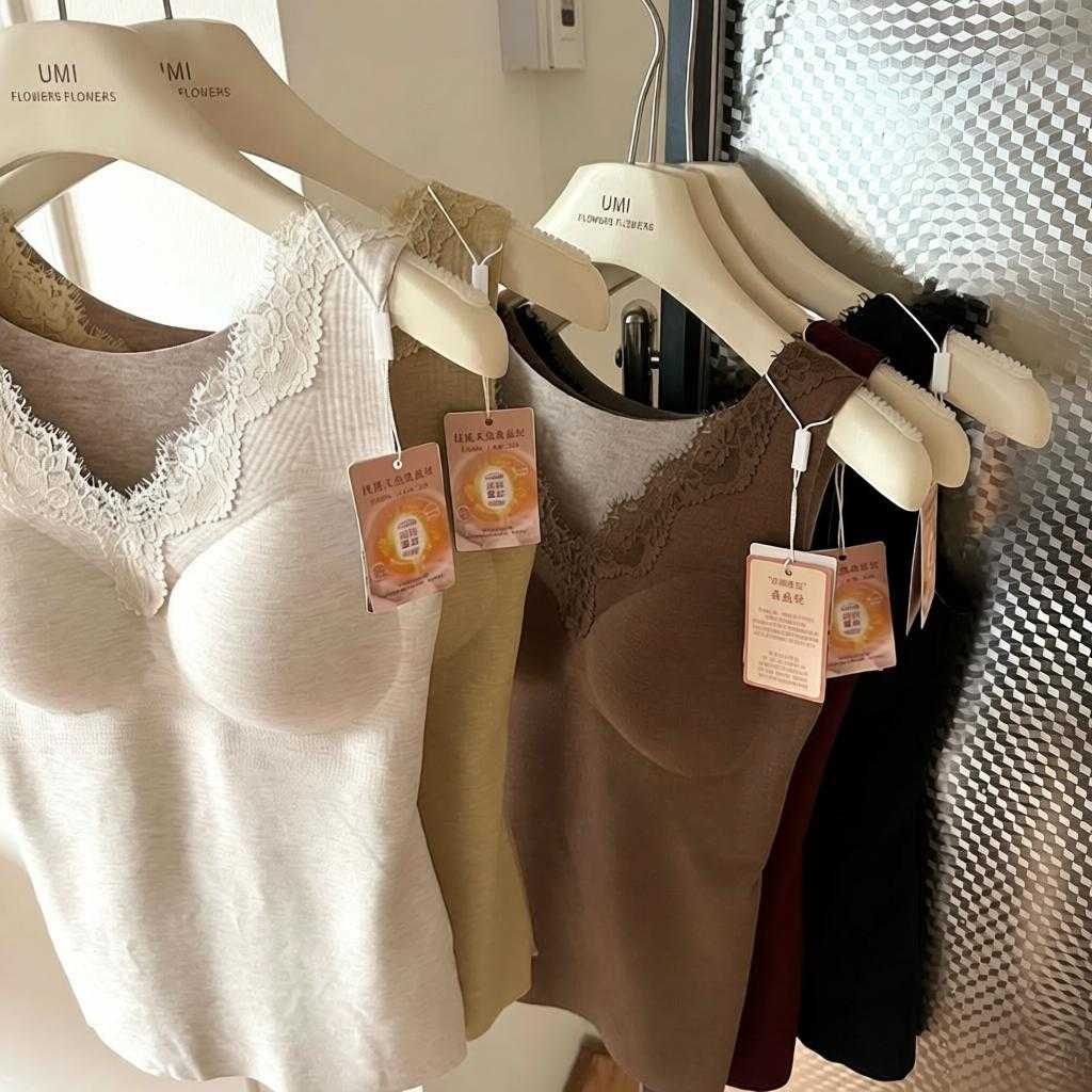 秋冬无痕睫毛蕾丝羊绒保暖背心女