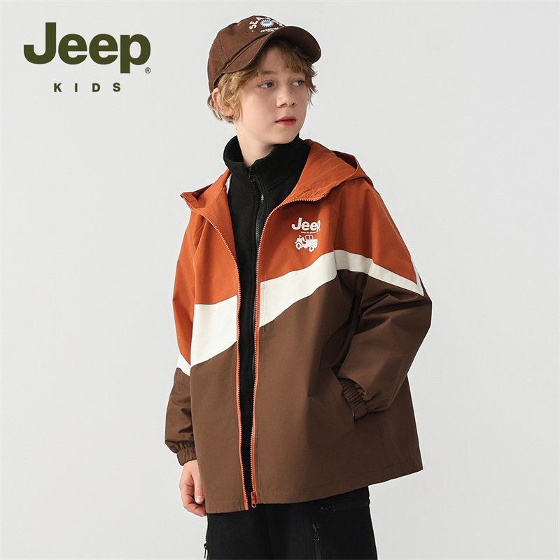 Jeep吉普男童三段拼色连帽外套