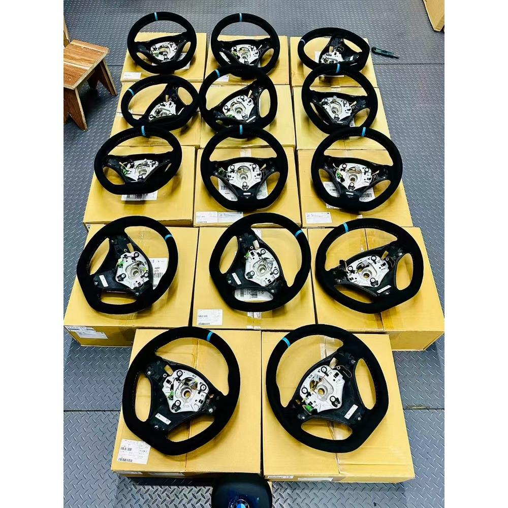 适用于E89E90E92E93M3真皮 鹿皮翻毛皮赛车方向盘