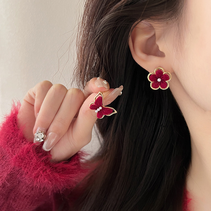 蝴蝶花朵耳环女2023新款爆款耳钉小众设计感高级丝绒复古红色耳饰,饰品/流行首饰/时尚饰品新,耳环,淘宝优惠券,粉丝福利购,淘宝优惠卷