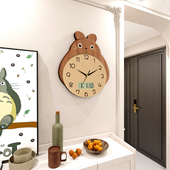 龙猫挂钟客厅新款 饰静音摇摆石英钟万年历 钟表家用创意挂墙时钟装