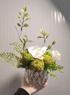 白绿色茶几商务洽谈桌花摆件小花束清新自然仿真花餐桌M313