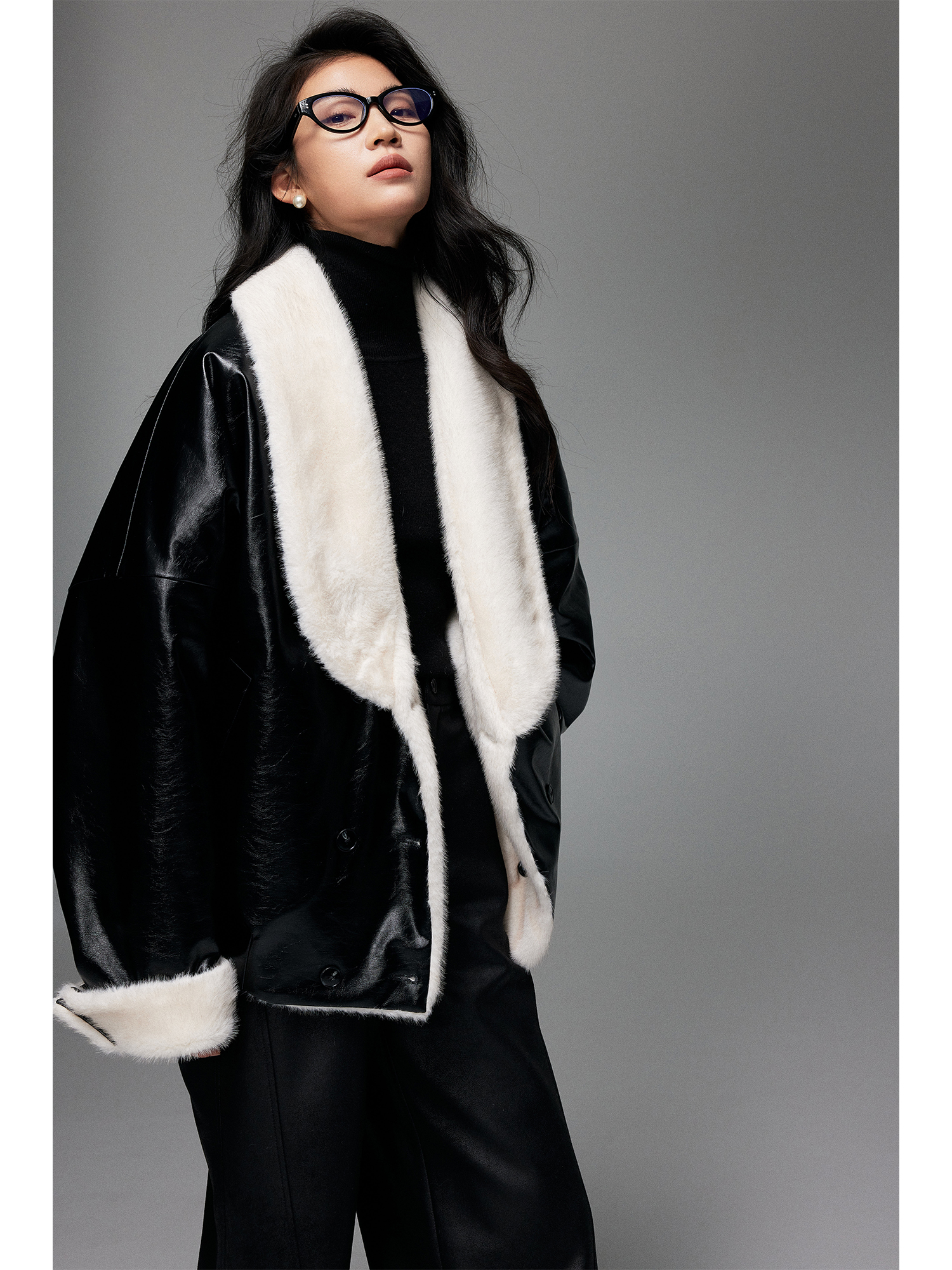 showyee/ 时髦百变两面穿 酷飒甜柔百搭环保水貂毛皮夹克皮草外套