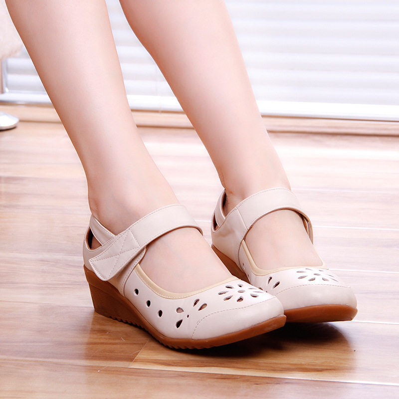 广场舞鞋中跟舞蹈鞋女成人软皮软底跳舞鞋广场舞女鞋银色鞋子四季