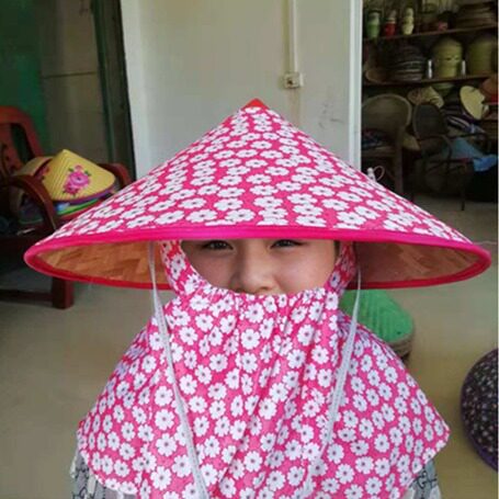 供应竹帽竹编斗笠遮阳帽防雨帽旅游帽子舞台帽草帽混批挡雨帽