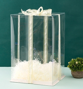 草莓熊礼品盒礼盒空盒迪士尼草莓熊盒子玩偶包装盒透明生日礼物盒