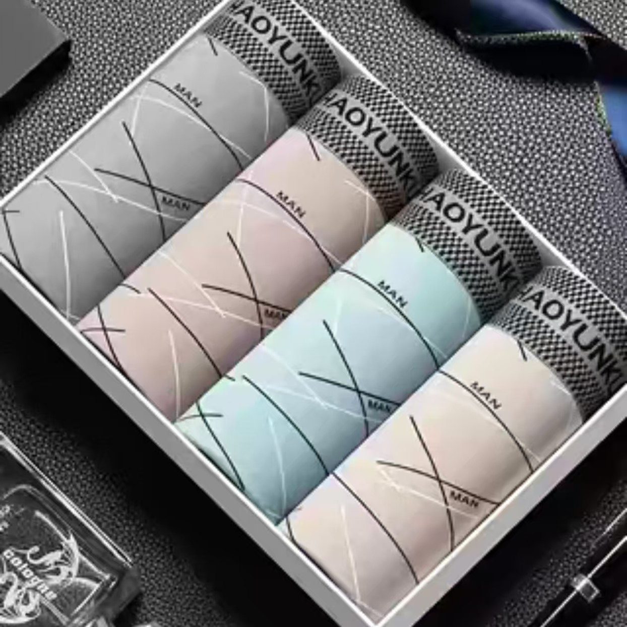 内裤男士抗菌无痕男生四角短裤衩宽松透气底裤头青少年运动平角裤