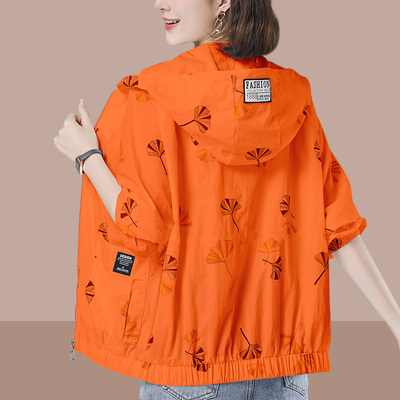 冰丝防晒衣女轻薄透气2025夏季新款中年时尚妈妈宽松连帽防晒服衫