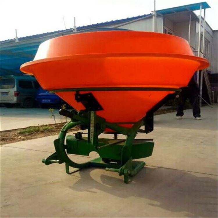 山东亚泰农机厂家供应大播幅撒肥机 施肥机械zp高效撒肥车