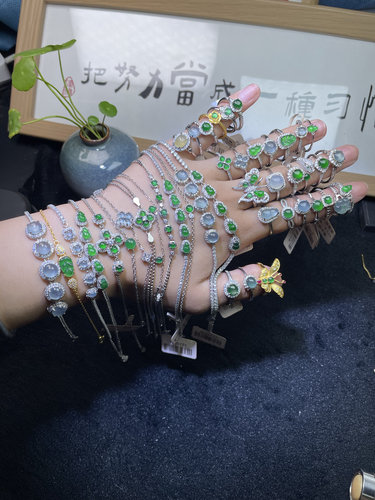 天然A货翡翠 直播间专拍链接（私拍无效）