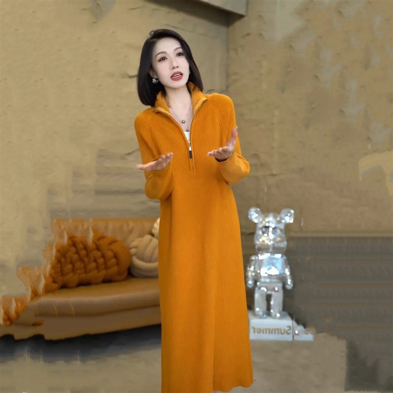 高领毛衣裙半拉链中长款秋冬2024新款高档时尚针织过膝长裙连衣裙图片
