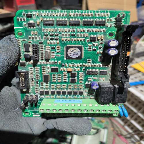 议价南京欧陆EV100变频器185KW全整板子CPU主板电