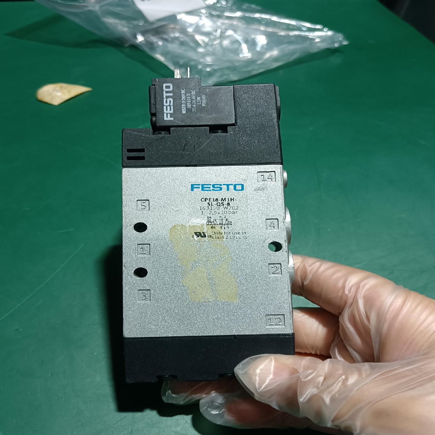 议价费斯托电磁阀CPE18-M1H-5L-QS-8 16315