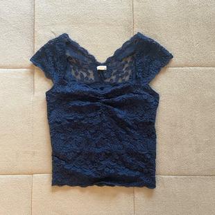 Lace Bracket Pleated Beautiful Sleeveless Chest Neck Top