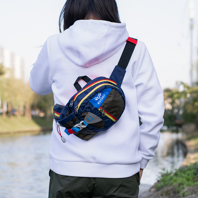 户外登山旅行拼色斜挎包