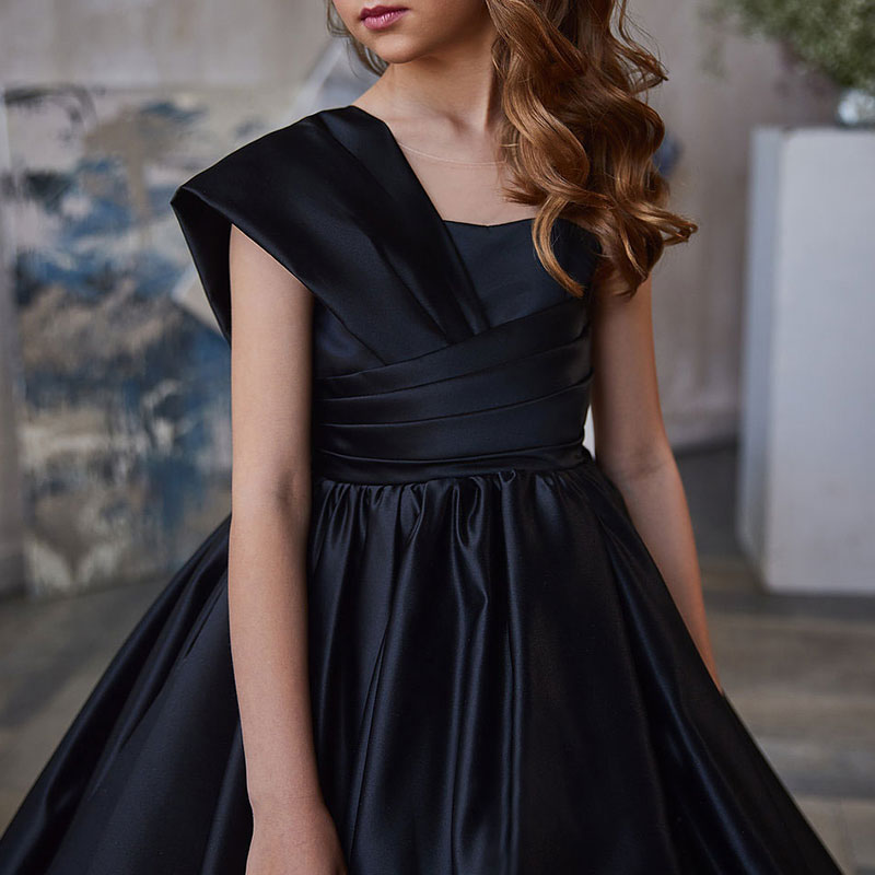 高端女童晚礼服裙缎面显瘦女童主持人礼服女童钢琴演奏礼服黑红色