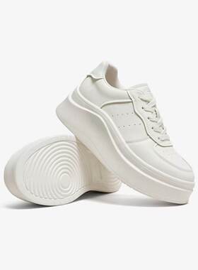 专柜正品TATA他她女2026春款小白鞋时尚休闲百搭板鞋G3N04AM6