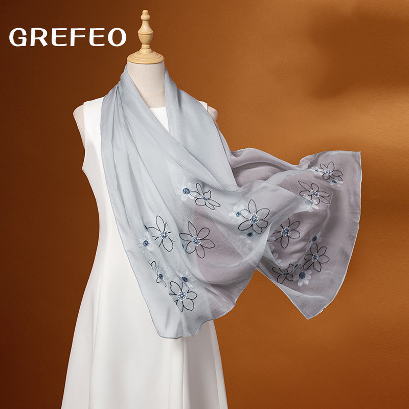 刺绣真丝丝巾女秋冬高档系脖100%桑蚕丝纱巾防晒送礼妈妈礼物围巾