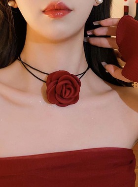 红色玫瑰花朵颈链2025新款