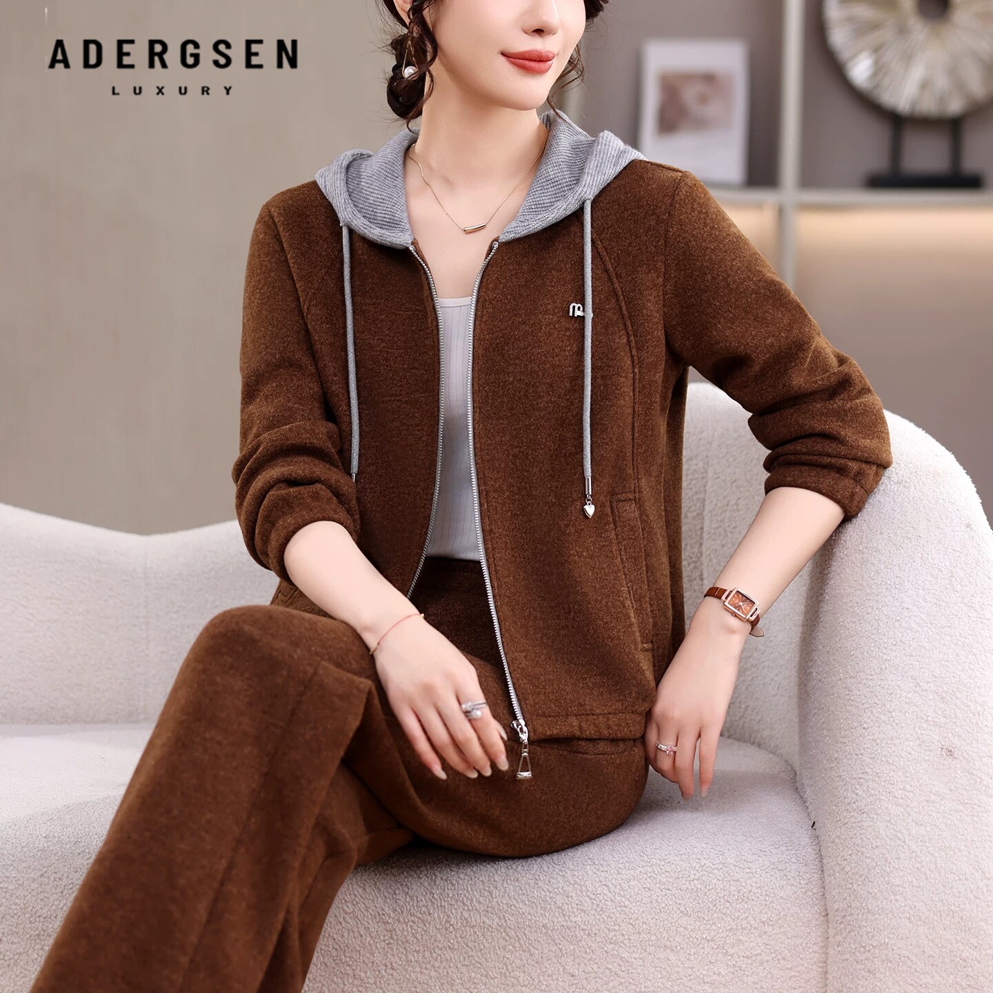 ADERGSEN休闲运动套装女新款连帽拉链开衫减龄修身显瘦卫衣两件套