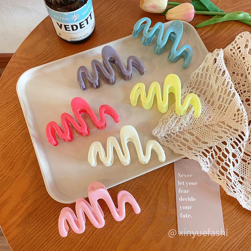 Colorful Wave Claw Shark Hair Clip Hair Accessories
