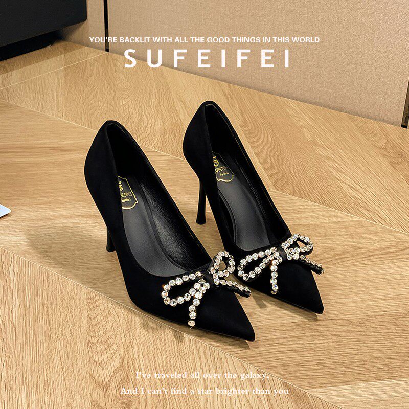 苏妃妃2026年春季新款黑色性感尖头高跟鞋女细跟蝴蝶结水钻法式潮