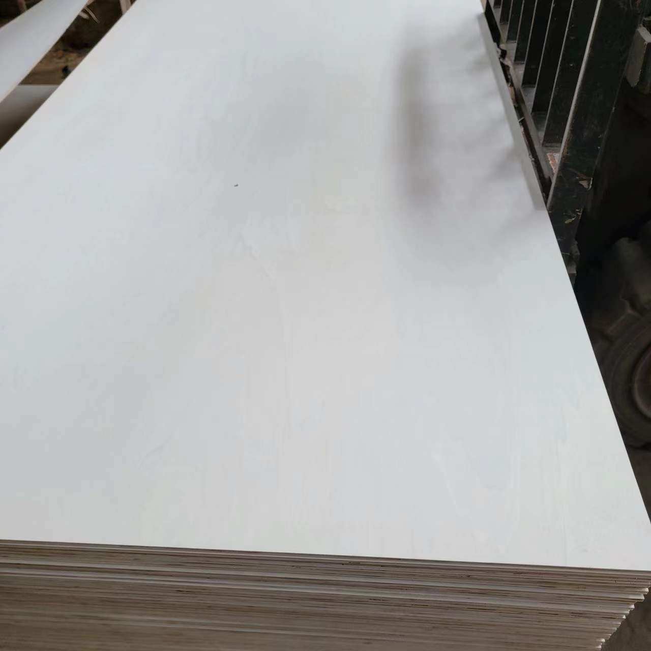 6mm9mm12mm双面漂白杨木胶合板二次成型高端包装板E1E2